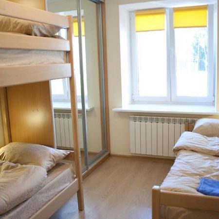 Petrani Hostel Kiev Exteriör bild